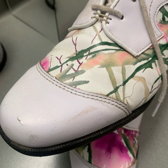 Ladies foot joy golf shoes - Picture 3 of 10